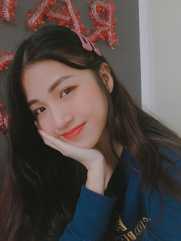 Nhớ lại 5 năm trước, Lan Thy cho hay mình từng rơi vào sợ hãi, tổn thương sau khi nhận hàng nghìn lời chỉ trích trên mạng xã hội.