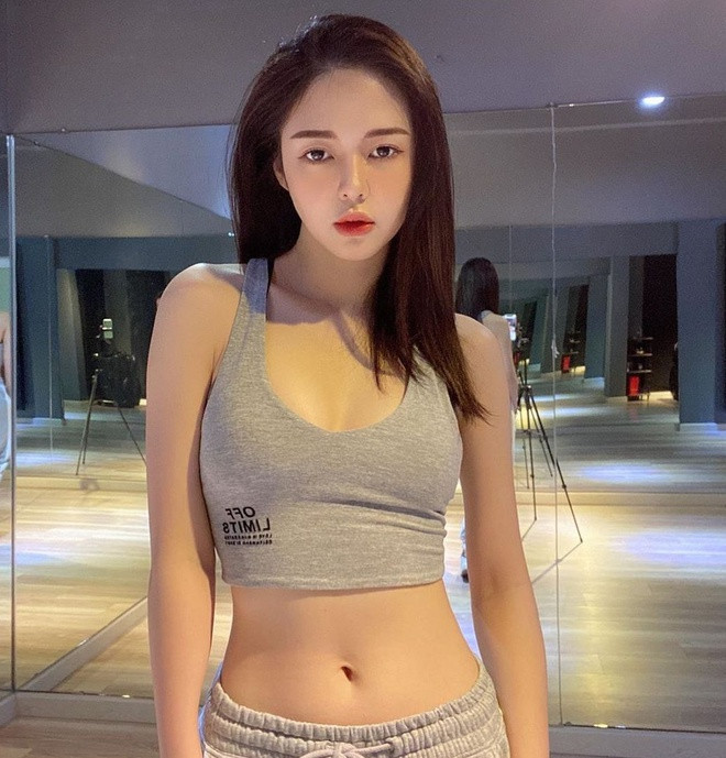 Nói về hình ảnh của bản thân khi trở thành một ca sĩ độc lập, Liz Kim Cương cho biết cô muốn thể hiện sự nữ tính nhưng không yếu đuối mà luôn vui vẻ, mạnh mẽ.