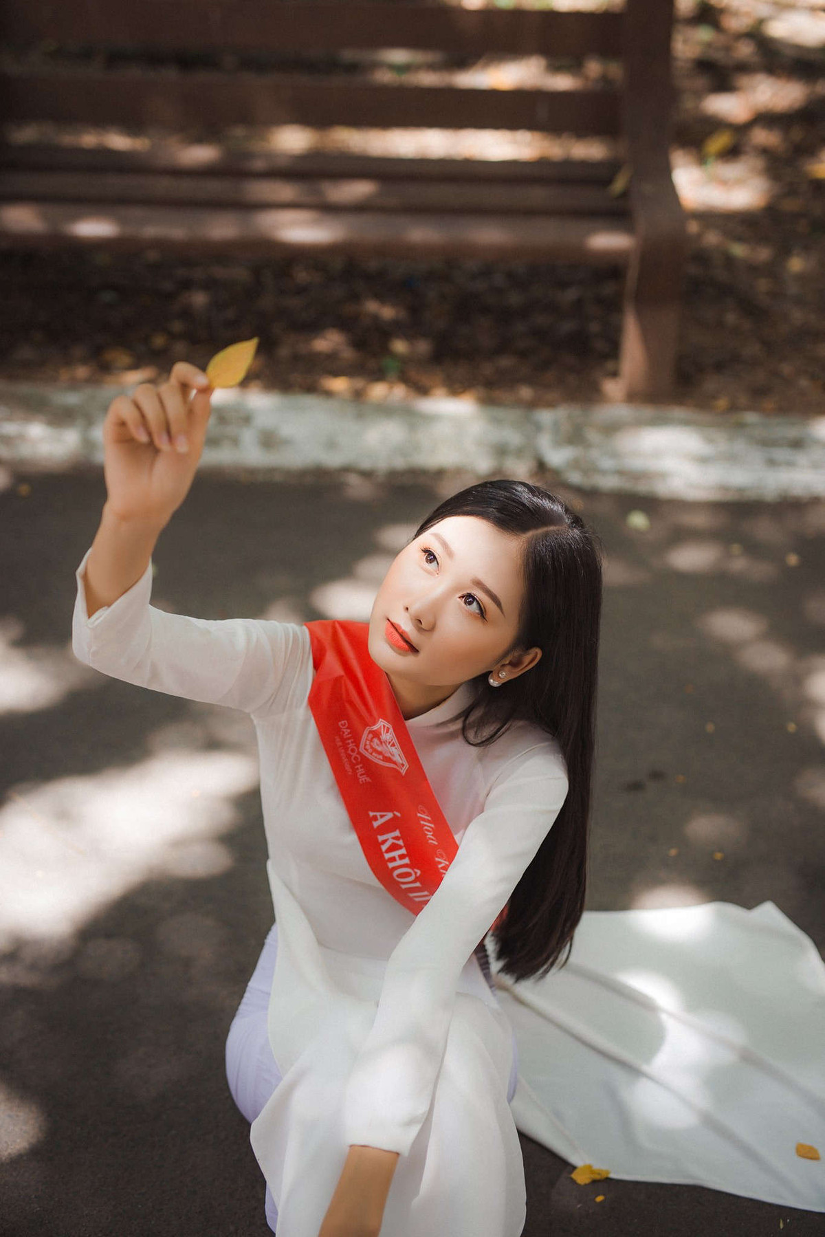 Quế Anh nhận được nhiều lời khen ngợi về nhan sắc và một số khán giả cho rằng, cô xứng đáng nhận được ngôi vị cao hơn tại cuộc thi Hoa khôi Đại học Huế.