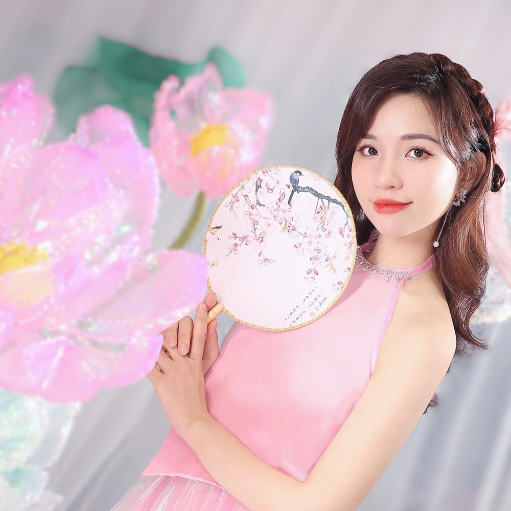 Với Mivi Diễm Anh, Trung Thu mang đến nhiều ý nghĩ đặc biệt, cũng gợi nhắc về những kỷ niệm đẹp.