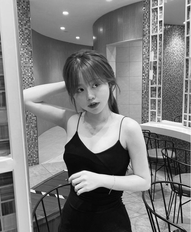 Chia sẻ của Huỳnh Anh nhanh chóng nhận về chú ý.