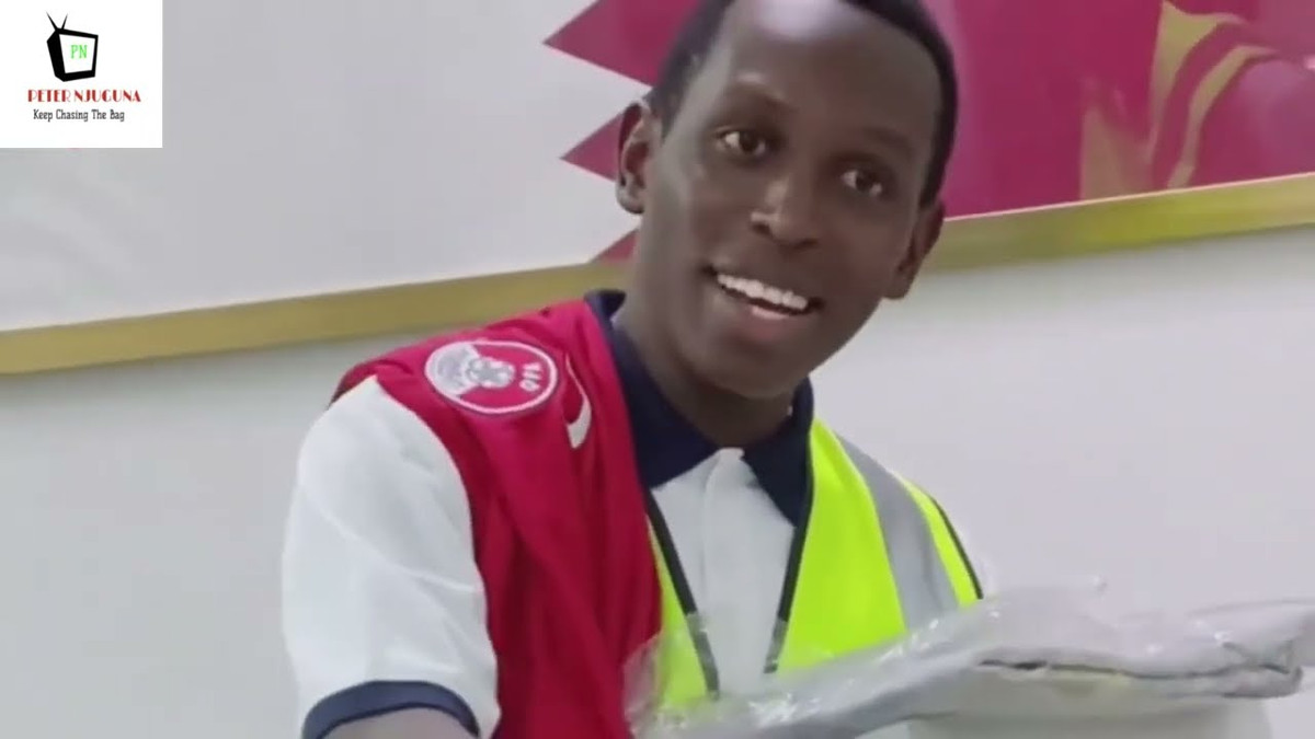 Sau khi bất ngờ thành “hiện tượng mạng”, Abbass cũng truyền cảm hứng cho nhiều “Last Mile Marshals”, người làm nhiệm vụ chỉ đường cho cổ động viên, khác tạo điểm nhấn riêng cho công việc của mình.