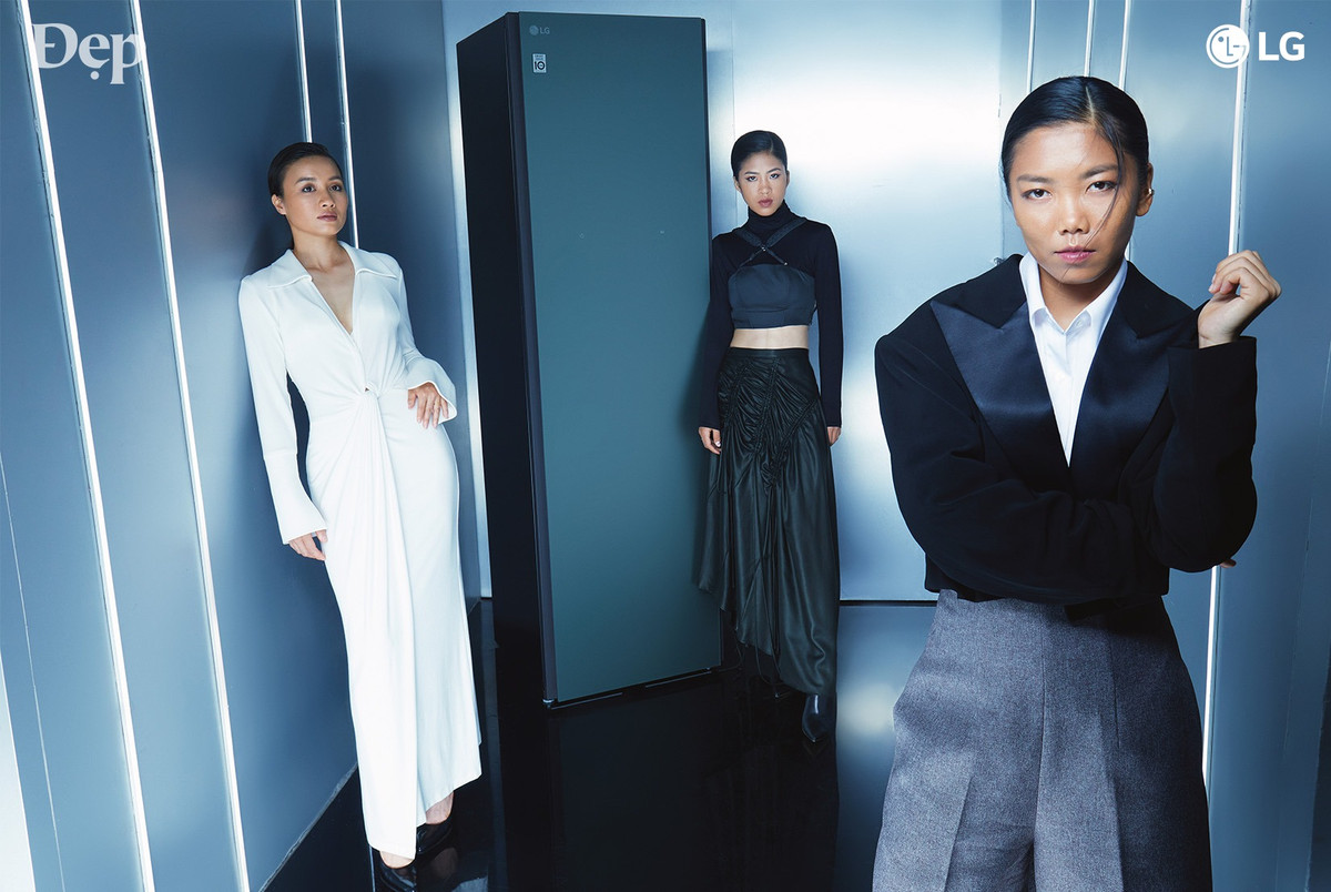 Các CĐV không khỏi ngỡ ngàng và dành nhiều lời khen ngợi cho ba nữ cầu thủ trong hình ảnh mới lạ.