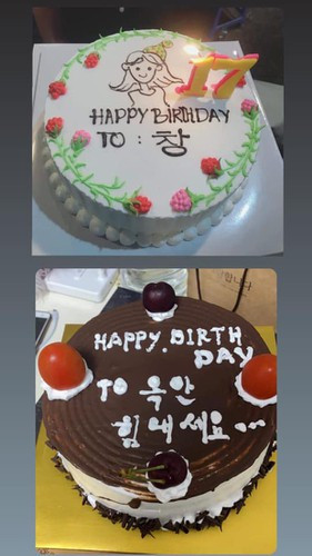 Ai nấy đều vừa thương vừa buồn cười vì pha đặt bánh kem khó đỡ cũng như sự nhiệt tình đến hồn nhiên của anh thợ làm bánh.