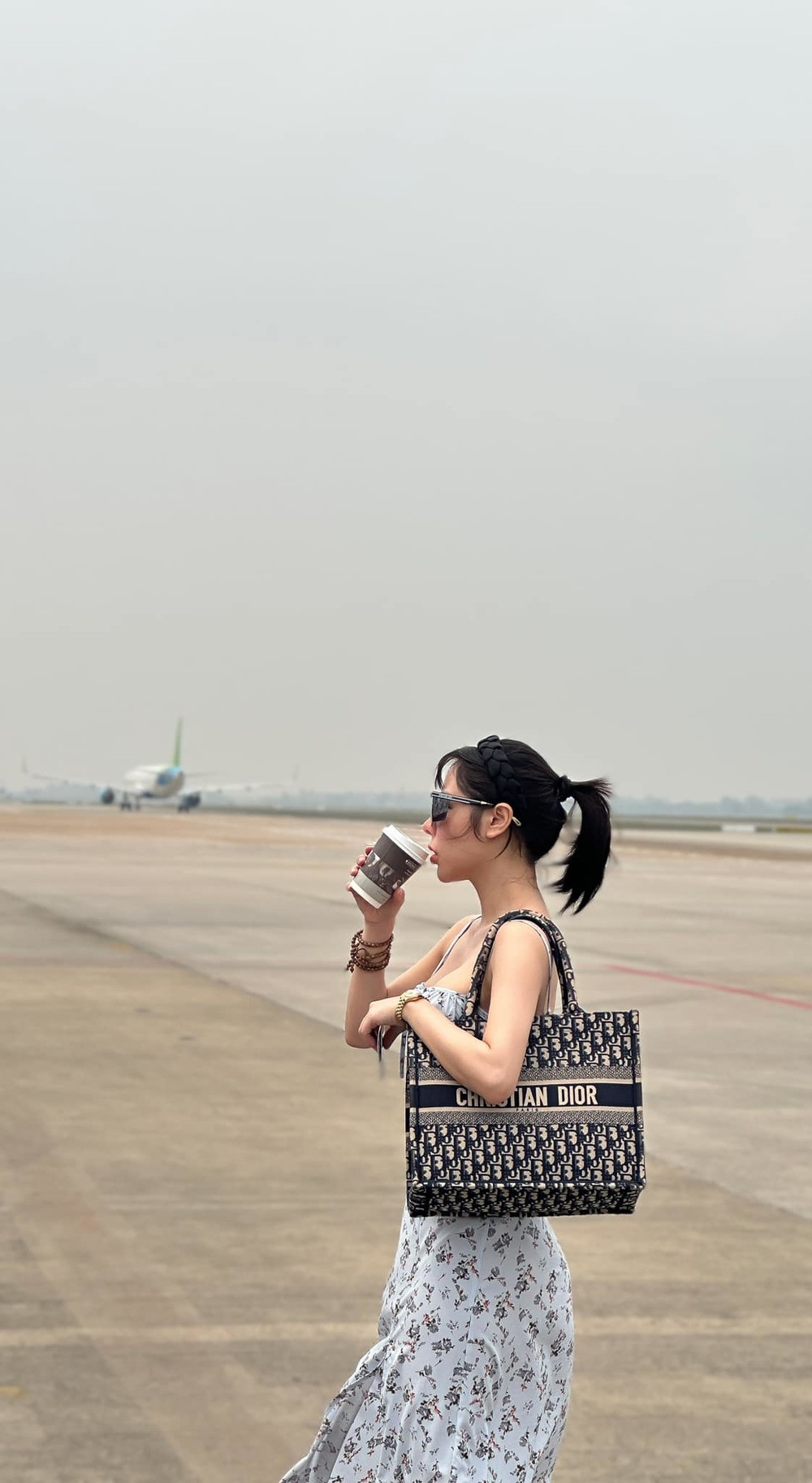 Đây không phải lần đầu Bạch Lan Phương lên tiếng khi nhận những ý kiến không tích cực về nhan sắc của mình.