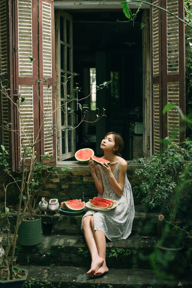 Tit Chan sở hữu vẻ đẹp đậm chất nàng thơ.