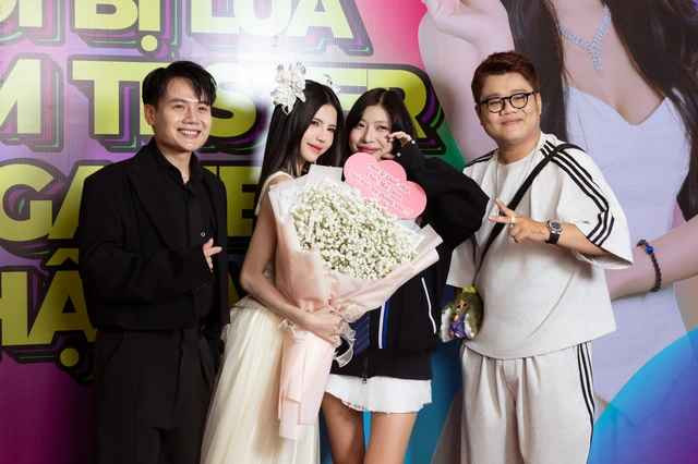 Cũng nhân dịp sinh nhật của Mai Dora, dự án này đã lần đầu được ra mắt tại sự kiện của “vợ bé quốc dân”, nơi có sự tham gia các khách mời nổi tiếng và những người hâm mộ may mắn được lựa chọn.