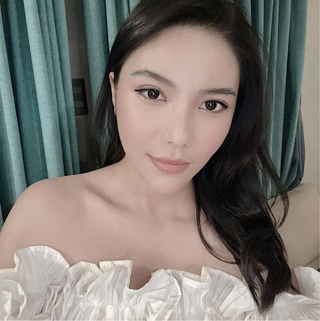 Nữ rich kid trải qua hành trình khởi nghiệp đầy gian nan với những đêm thức trắng tinh toán, lên kế hoạch, những ngày tìm đến nhiều địa điểm để xin tư vấn, giải đáp khúc mắc.