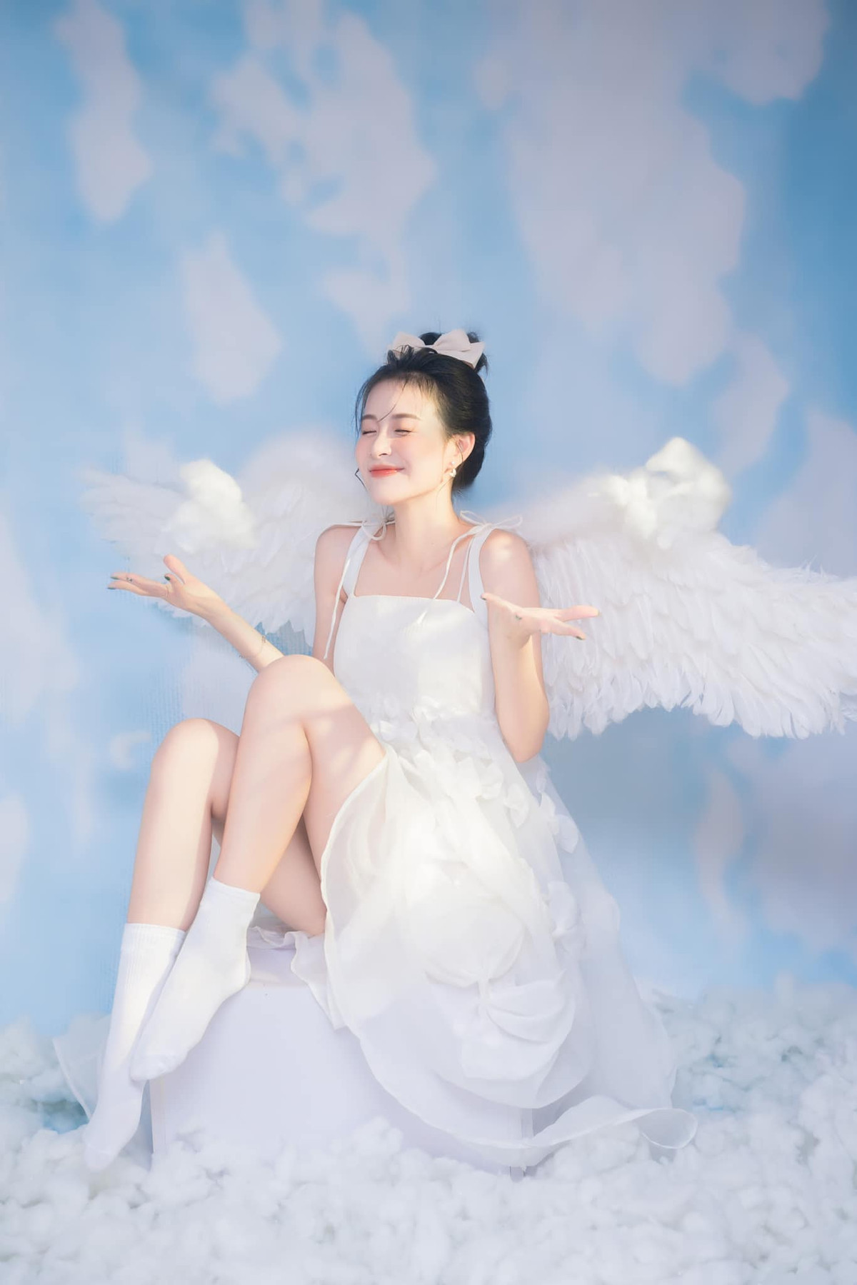 Không chỉ vậy, đây còn là đòn bẩy giúp Huyền Trang nhanh chóng bén duyên với nghệ thuật ngay từ năm nhất đại học.