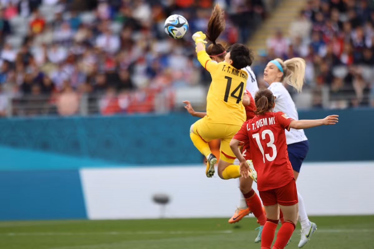 Thua 3-0 truoc DKVD My, doi tuyen nu Viet Nam thi dau qua cam-Hinh-3