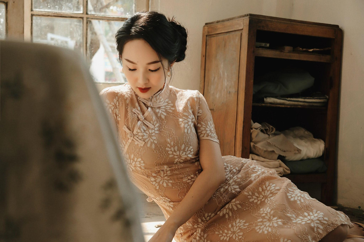 Trâm Anh chia sẻ bản thân là người yêu thích cái đẹp nên rất chú trọng chăm sóc làn da, vóc dáng.