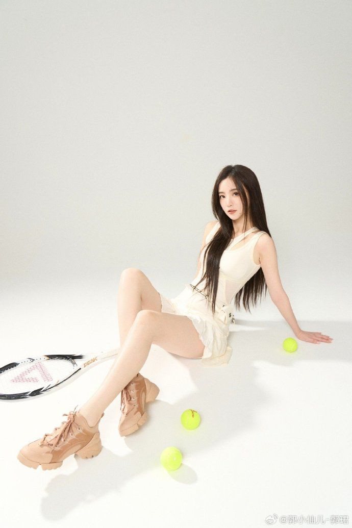 Ngoài bơi lội, Guo Jun còn tập gym, yoga và chạy bộ.