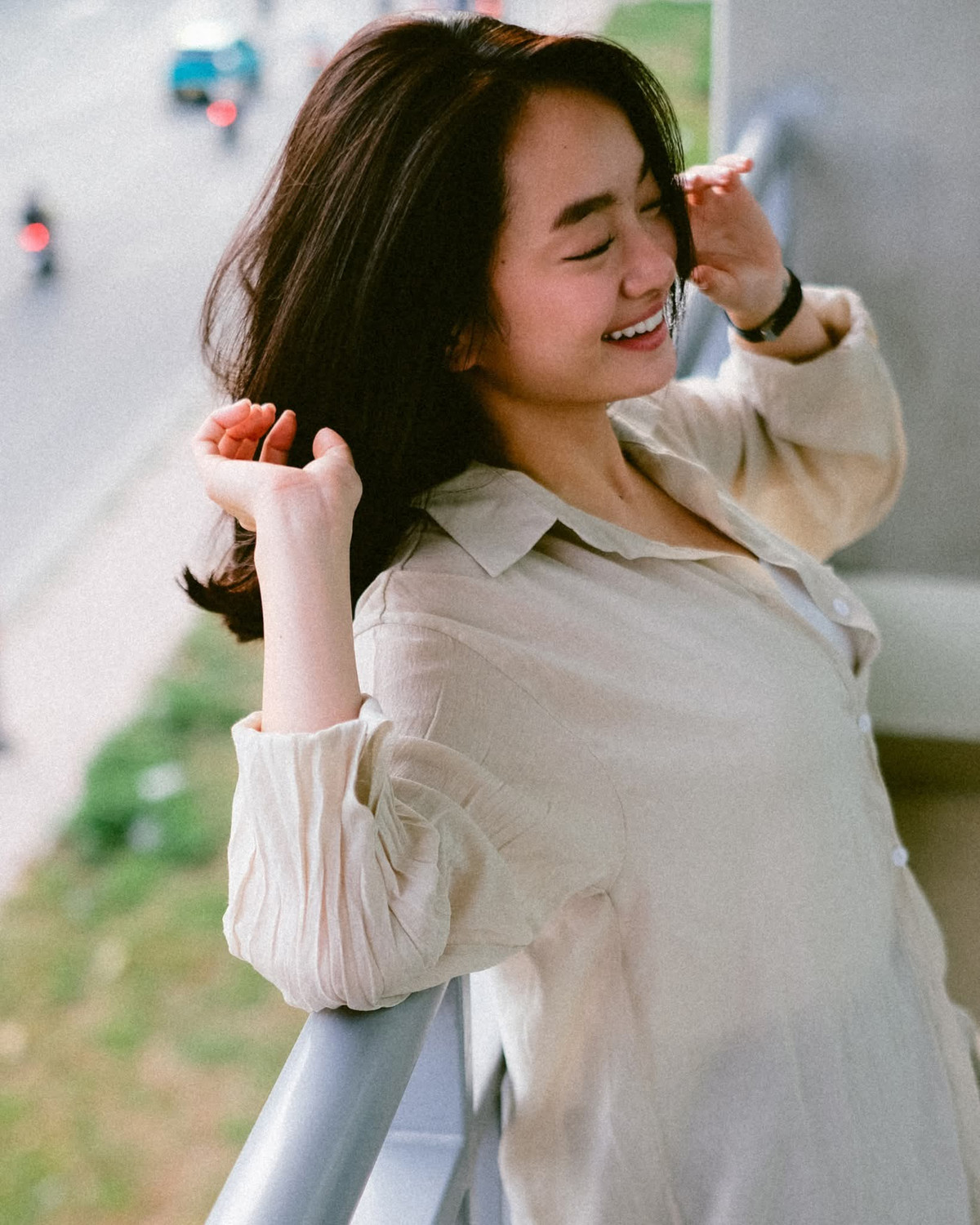 Kaity Nguyễn, 26 tuổi, sinh tại TP HCM, lớn lên ở Mỹ. Năm 2017, Em chưa 18 - tác phẩm điện ảnh đầu tay cô tham gia cùng Kiều Minh Tuấn - trở thành phim Việt ăn khách nhất lịch sử lúc bấy giờ với 171 tỷ đồng.