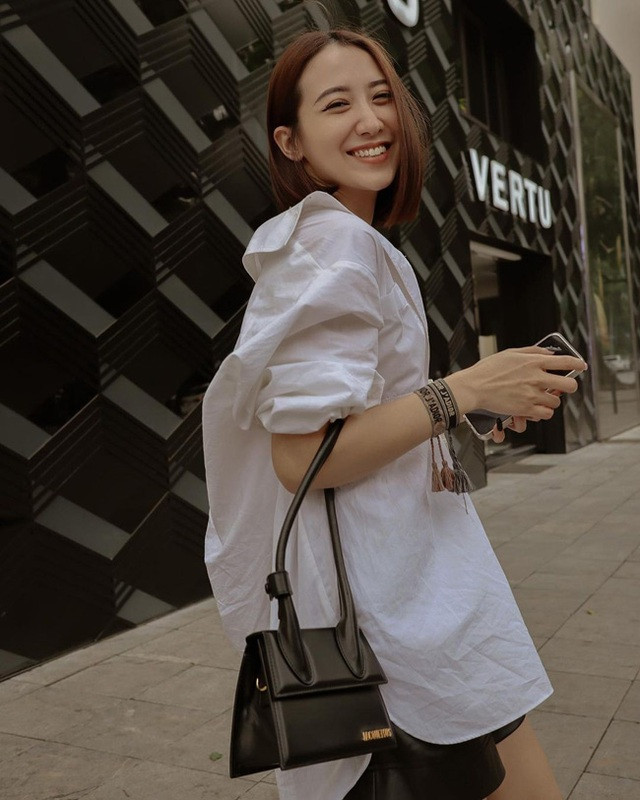 Kiều Ly là gương mặt quen thuộc với giới trẻ Việt. Cô gây ấn tượng nhờ gương mặt đẹp với nụ cười tỏa nắng.