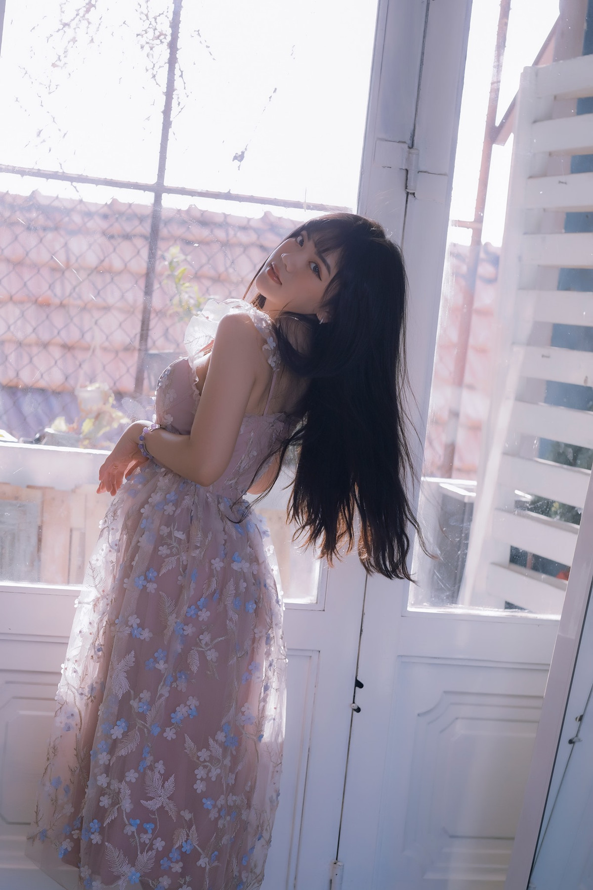 Gái xinh này cũng cho biết rằng bản thân mình rất trân trọng những mối quan hệ mà cả hai người đều có sự hiểu biết rõ ràng về nhau và biết đâu là giới hạn.