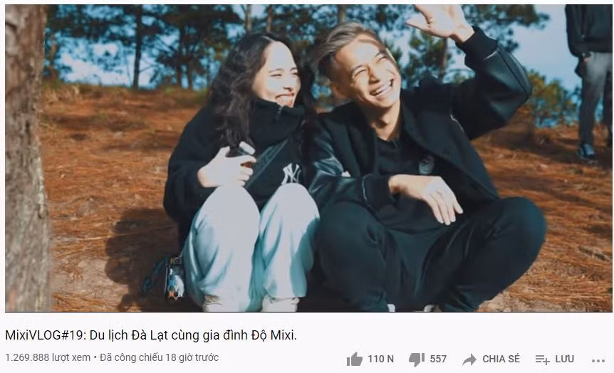 Một số khác thì ao ước có được tình yêu ngọt ngào, giản đơn như nam streamer và "bà chủ kênh".