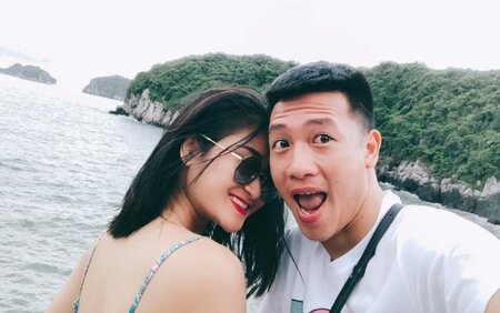 Không quá khó để tìm những khoảnh khắc "tình bể tình" giữa Huy Hùng và bạn gái trên trang cá nhân của cả hai.