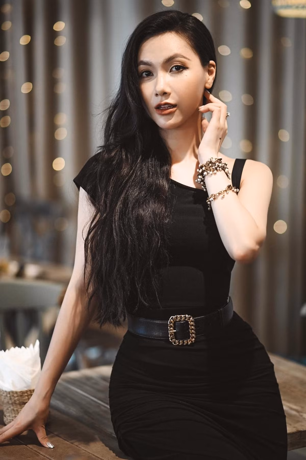 Trước đây, khi được hỏi làm sao để giữ gìn được vóc dáng gợi cảm, Minh Hà thẳng thắn: "Thể thao, đọc sách, bớt báo, bớt mạng và một lý do cho việc khỏe đẹp là đặt mục tiêu - việc quan trọng nhất vì nó thúc đẩy nỗ lực của mình".