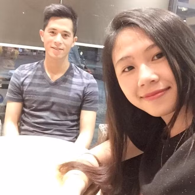 Lần đầu tiên Trang Heo công khai chuyện tình yêu với Đình Trọng là vào dịp Valentine 14/2/2014.