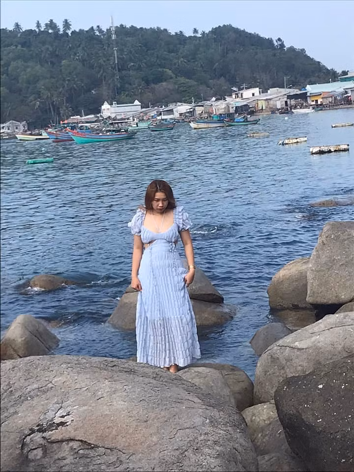 Dù người xem đã hợp lực, cố gắng cứu chữa những bức hình nhưng nhìn chung cũng chẳng khá khẩm là bao.