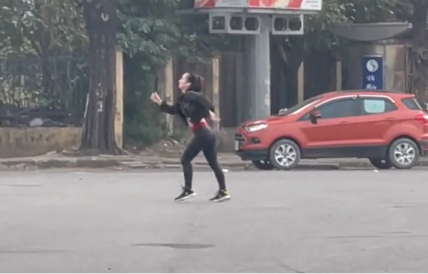 Ngay sau khi được đăng tải, đoạn clip đã thu hút sự quan tâm lớn của dư luận.