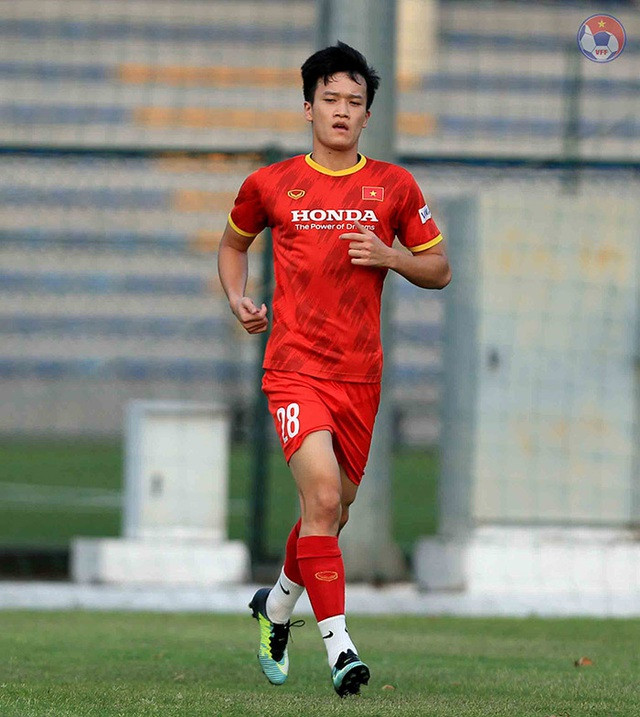 Tên tuổi của Hoàng Đức bắt đầu được chú ý nhiều hơn khi anh cùng các đồng đội tại đội tuyển U22 Việt Nam mang về chiếc HCV SEA Games trên đất Philippines.