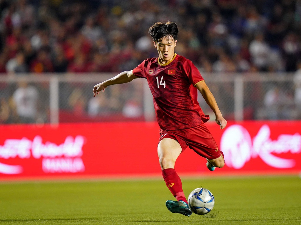 Trong số các cầu thủ đội tuyển Việt Nam được đánh giá phát triển nhanh về nhãn quan chiến thuật cũng như trình độ thi đấu thời gian qua, Hoàng Đức là cái tên được nhắc tới.