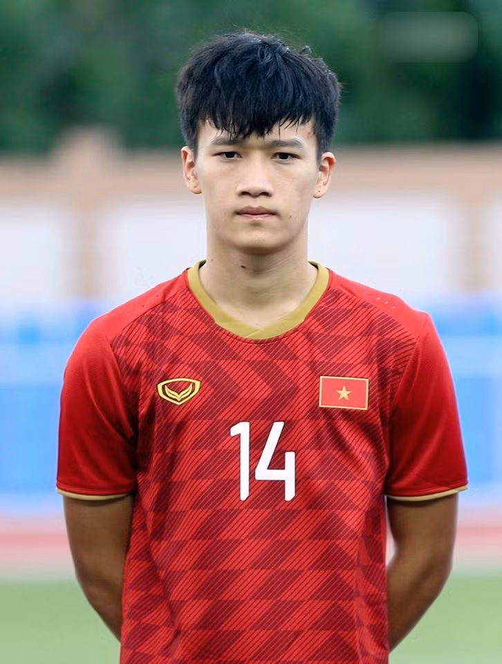 Theo những thông tin bên lề, CLB đến từ Thái Lan muốn đặt lên bàn đàm phán với Viettel về trường hợp của Hoàng Đức là bản hợp đồng theo dạng cho mượn từ tháng 11/2021 đến tháng 5/2022.