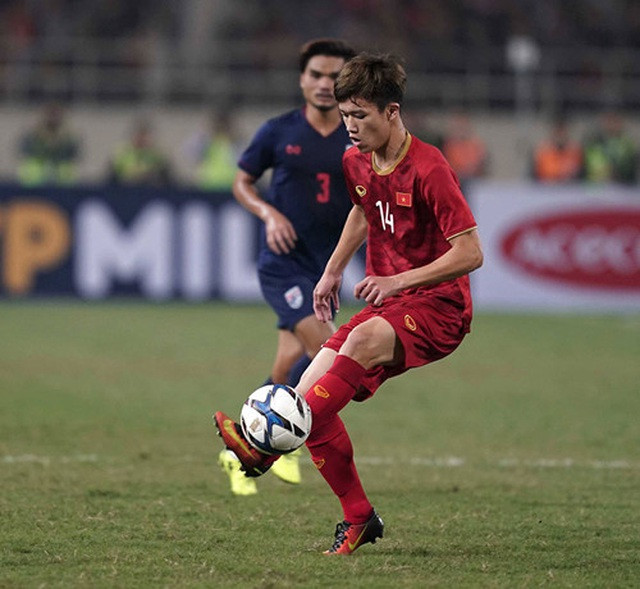 Đáp lại thông tin Hoàng Đức được CLB Hàn Quốc để mắt tới, đại diện CLB Viettel cho biết: "Hiện tại phía CLB Hàn Quốc mới đang tiến hành những bước tiếp cận Hoàng Đức, việc tiến tới đàm phán hiện vẫn chưa chính thức".