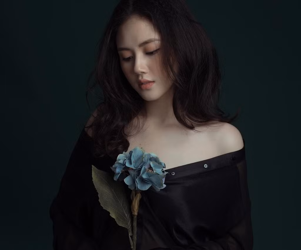 Hiện tại, Thục Anh là chủ cửa hàng thời trang thiết kế ở Sài Gòn. Cô nàng cho biết bản thân chưa có ý định tham gia nghệ thuật mà chỉ tập trung kinh doanh.