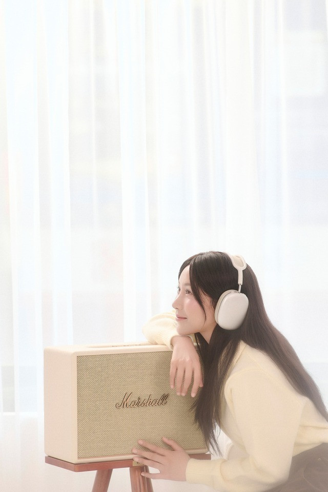 Trong những khoảnh khắc đặc biệt đó, Nắng là nữ streamer, game thủ cá tính, dí dỏm.