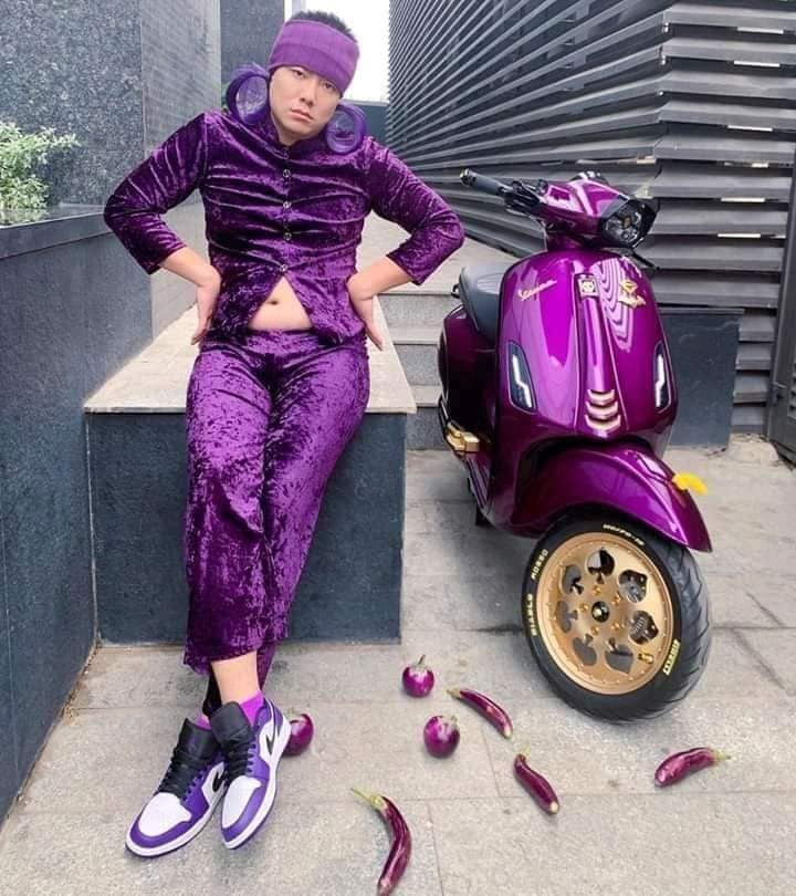 Mới đây, những bức ảnh "tím lịm tìm sim" được chia sẻ trên mạng xã hội khiến dân tình nhức mắt. Nó lập tức được tạo trend nhưng thực sự để nói dám thử thì chắc không ai đủ tự tin.