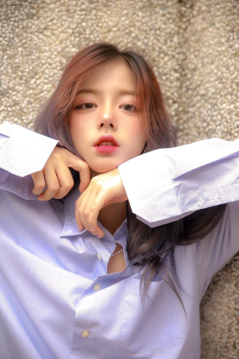 Ngoài ra, Hằng Phan cũng cho rằng một cô gái như vậy xứng đáng để được các anh yêu thương và che chở gấp đôi.