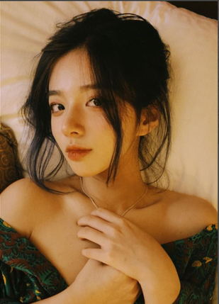 Trong đó, đáng chú ý nhất là quan điểm về trinh tiết của Hằng Phan được dân mạng xôn xao bàn tán.