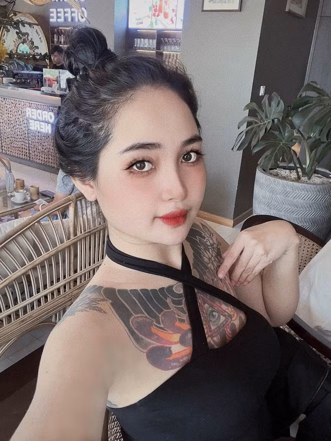 Tuy vậy, vì không mộng tưởng quá nhiều về cuộc sống hôn nhân nên H’Linh không bị “vỡ mộng” và tuyệt vọng. Cô coi những mâu thuẫn thường ngày như một cách để vợ chồng hiểu nhau rồi cố gắng thay đổi vì tổ ấm nhỏ.