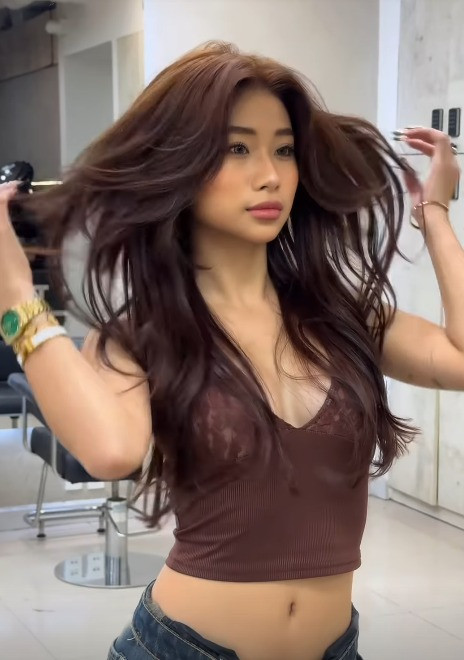 Không ít người nhận xét rằng, thay vì cố gắng làm "khó đỡ" để thu hút sự chú ý, Louis Phạm có thể tìm cách thể hiện bản thân một cách tự nhiên và sáng tạo hơn để duy trì sự yêu mến của cộng đồng mạng.