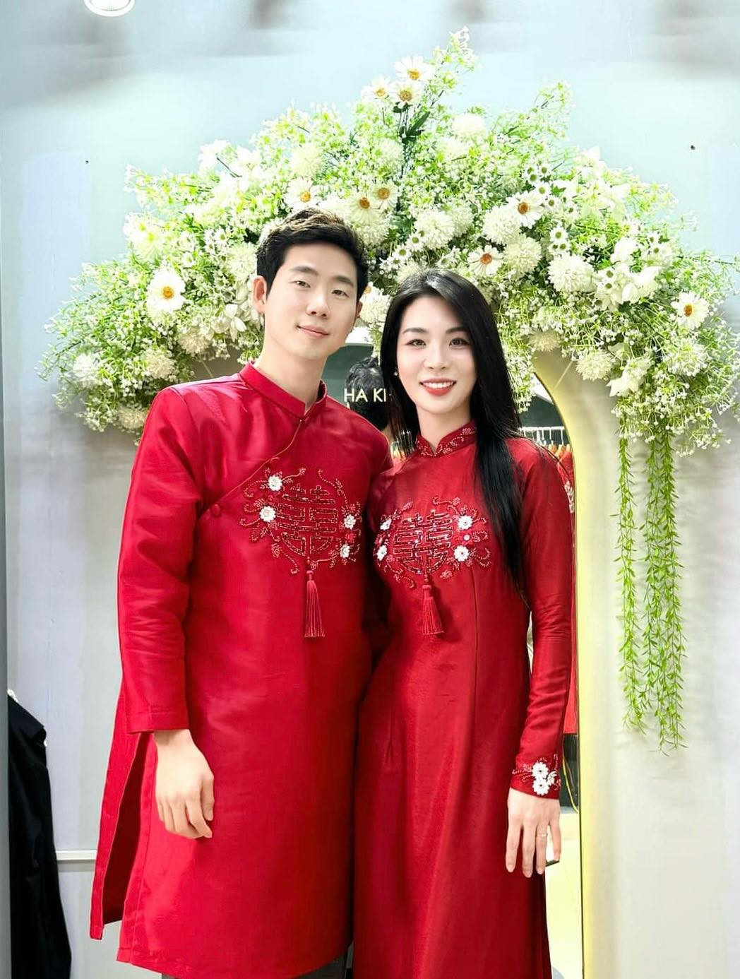 Nhiều người theo dõi cảm thấy thích thú vì thấy Robin cố gắng hoà nhập với văn hoá Việt, không ngại đi chợ trả giá, bắt chuyện và làm quen với bà con hàng xóm ở quê của bạn gái.