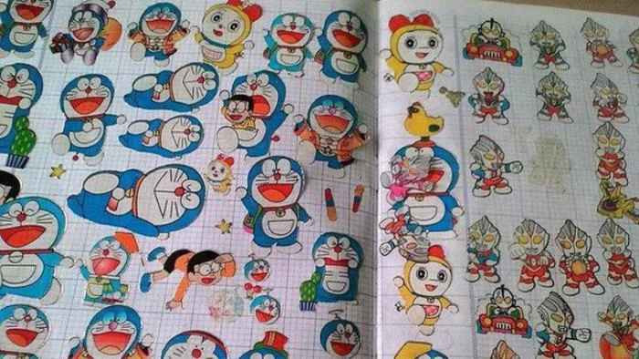 Thậm chí, cuốn sổ nhiều hình dán hay không sẽ làm thước đo độ “giàu” của chúng ta với bạn bè.