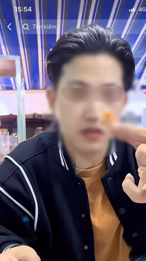 Cũng có người bày tỏ sự ngán ngẩm khi những màn drama về review ăn uống liên tục nổ ra trong thời gian qua.