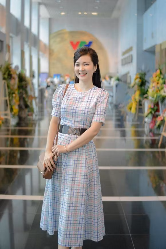 Từ tháng 4/2021, Phương Thảo chuyển sang dẫn tin thời tiết.