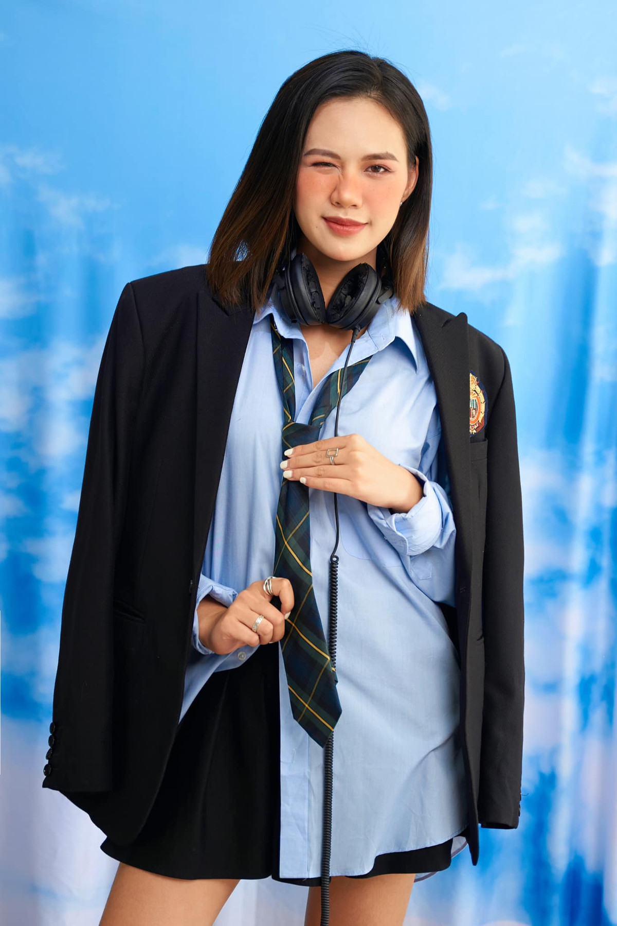 Không chỉ là một MC tài năng, Thảo Uyên còn là cô gái năng động, tích cực tham gia vào những hoạt động thiện nguyện. Trái tim nhân ái luôn đong đầy trong cô, và cô luôn sẵn lòng dành thời gian và tâm huyết để đóng góp cho cộng đồng xung quanh.