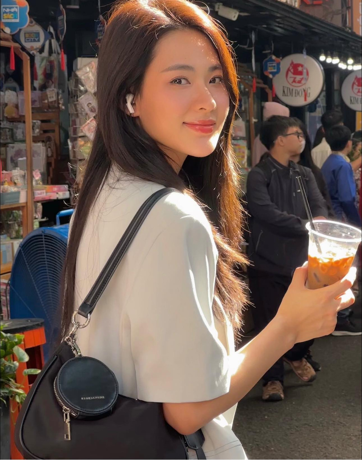 Minh Trang từng góp mặt trong các MV Đừng yêu nữa em mệt rồi (Min), Một đêm say (Thịnh Suy), Thương em là điều anh không thể (Noo Phước Thịnh),...