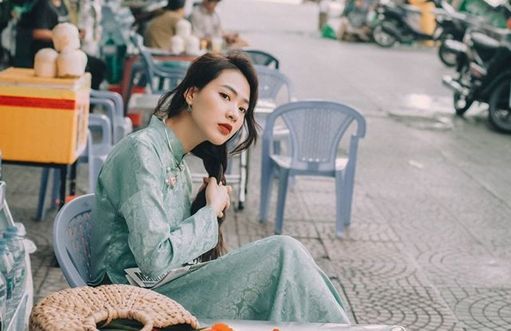 Về chế độ ăn, Minh Trang áp dụng quy tắc "bàn tay".