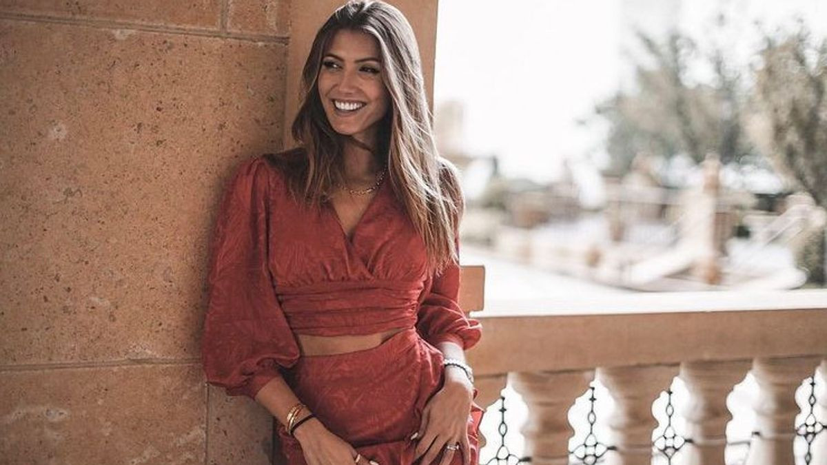 Dù có sự nghiệp học hành khá ấn tượng nhưng người đẹp vẫn chọn rẽ hướng theo đam mê.