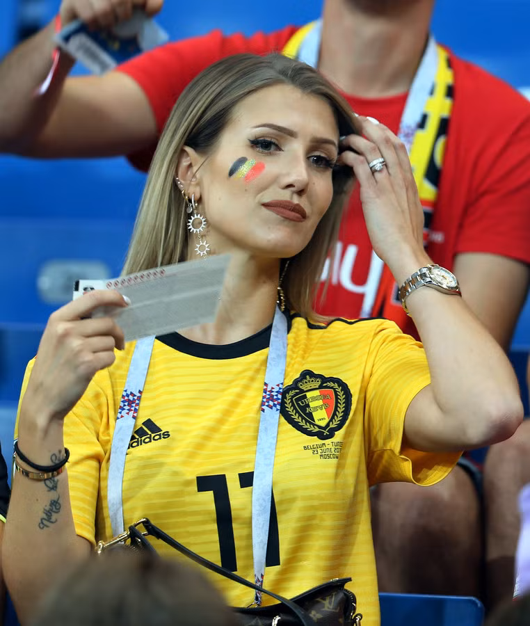 Noemie rất quan tâm đến chăm sóc hình thể.