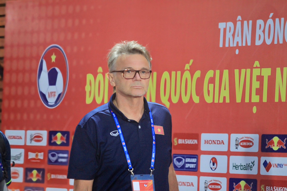 Thang Palestine, tuyen Viet Nam noi dai chuoi bat bai duoi trieu dai Troussier-Hinh-13