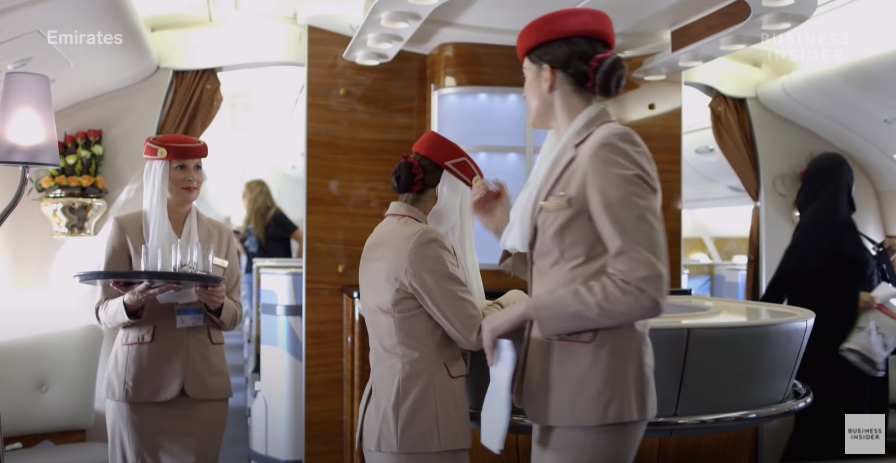 Tiep vien hang hang khong luong 750 trieu/nam, nhung chuyen nghe ma choang-Hinh-15