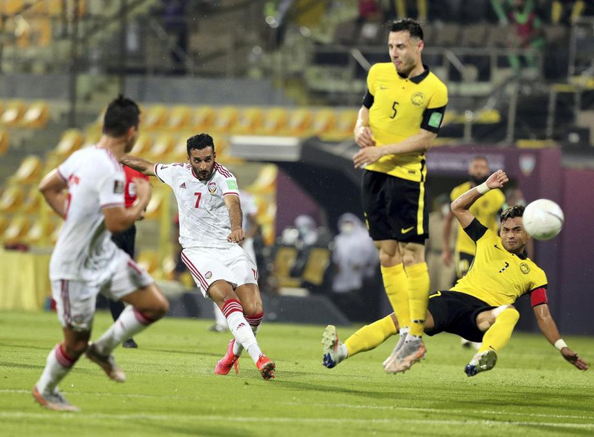 Thang Malaysia, doi tuyen Viet Nam chem che ngoi dau bang-Hinh-13