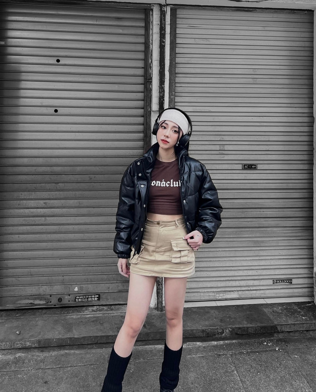 Trở thành một hiện tượng mạng được mọi người gọi với danh xưng "cô gái dạy vật lý", sự nổi tiếng cũng khiến người đẹp 9X vấp phải không ít ồn ào. Sau gần 2 năm, Minh Thu giờ không còn giữ được độ hot như ngày trước.