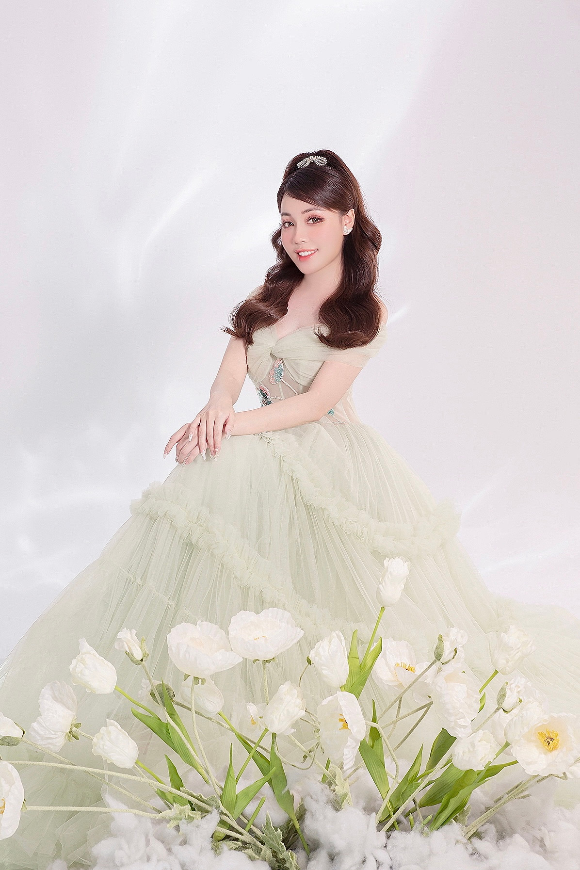 Duy Alex từng gây chú ý khi công khai hẹn hò với giảng viên Âu Hà My. Họ công khai mối quan hệ trên mạng xã hội vào khoảng cuối năm 2017.